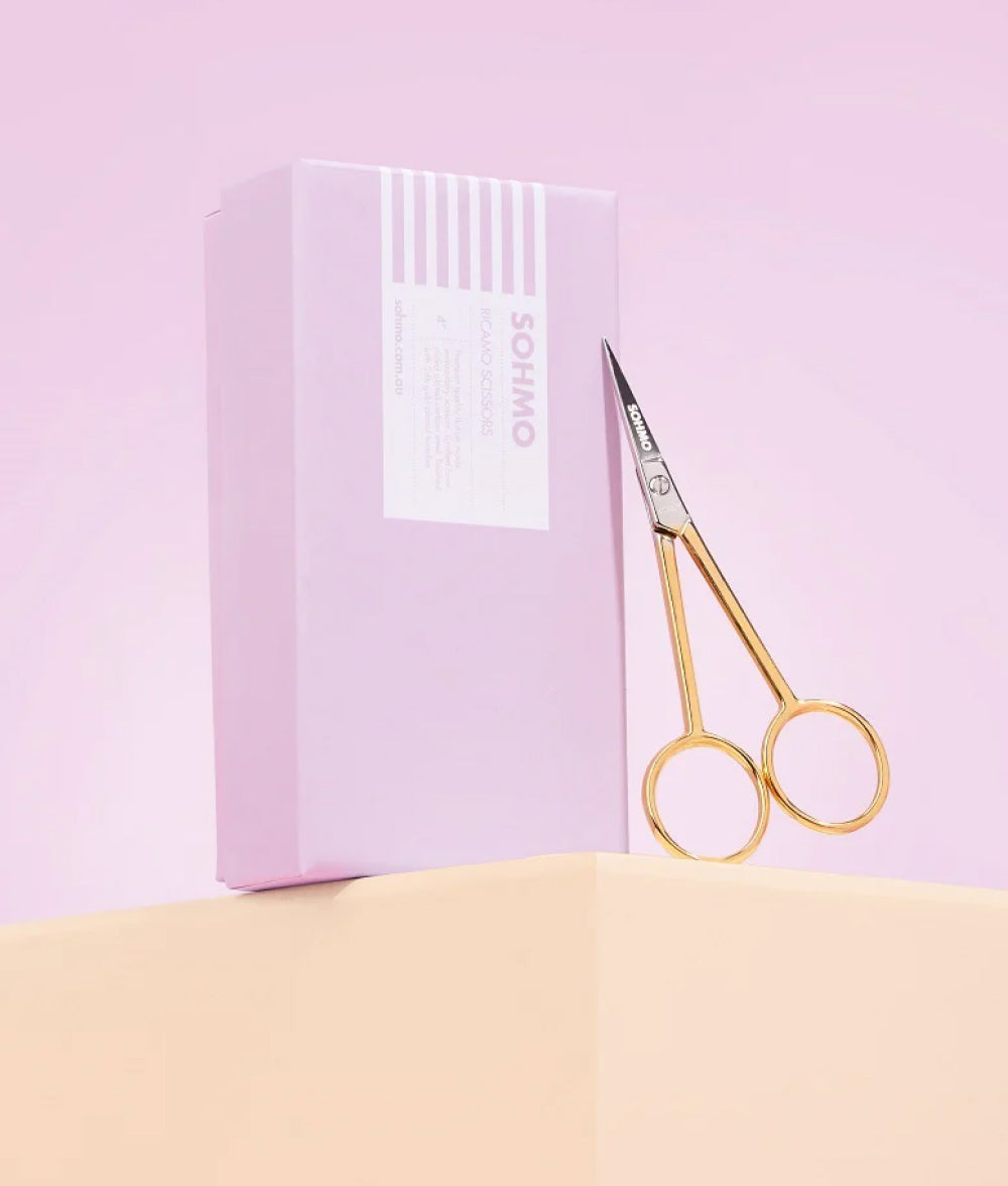 Misty Rose Ricamo Scissors 4" - Gold SOHMO