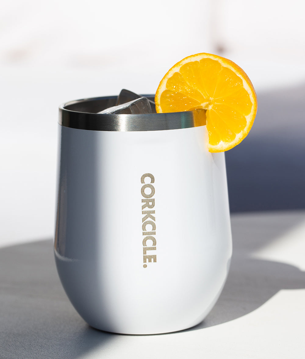 https://klariphy.com/cdn/shop/products/Corkcicle-WhiteInsulatedStainlessSteelCup-2_1445x.jpg?v=1674191326